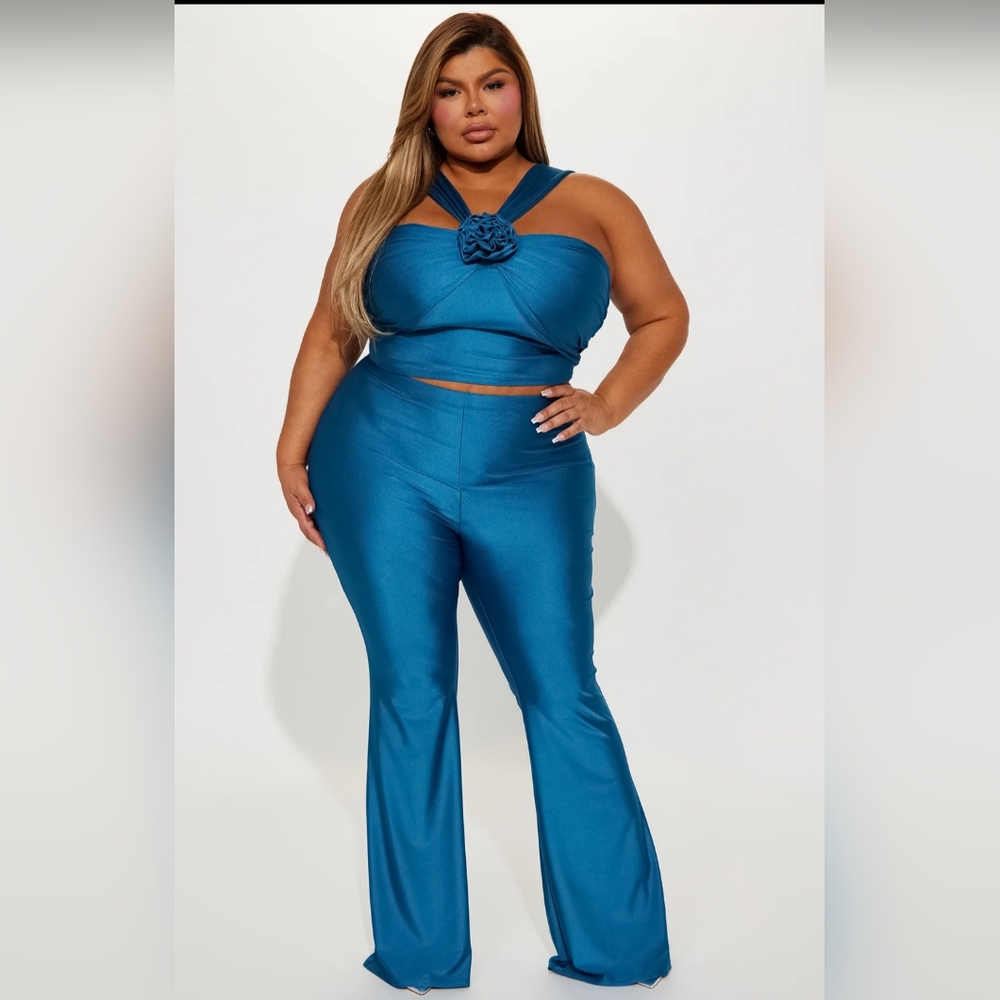 Fashion Nova "My Final Rose Pant Set" (Teal)